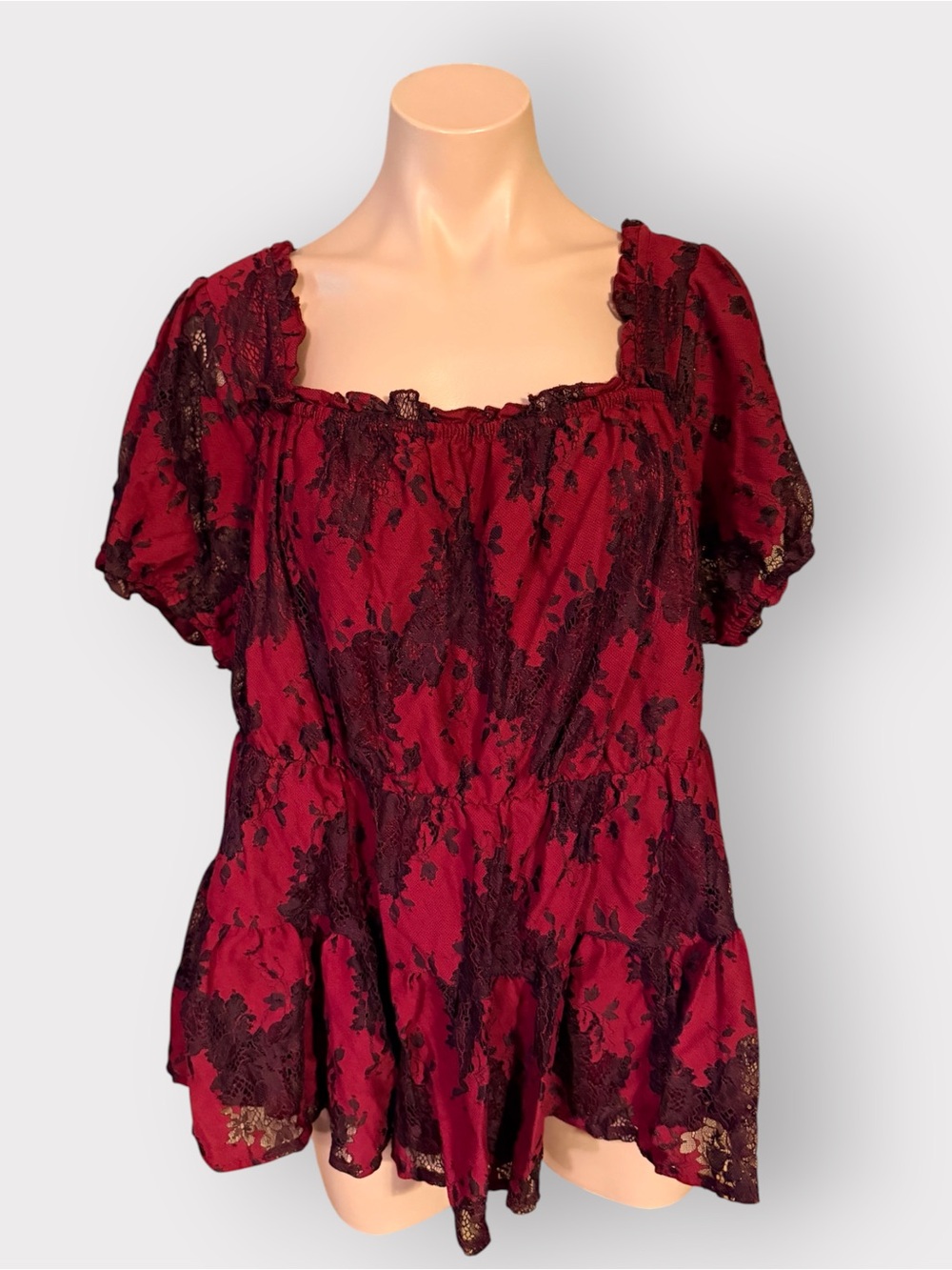 Torrid Women’s 2X Red Black Floral Lace Puff Sleeve Peplum Babydoll Top Blouse